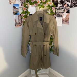 GAP trench coat